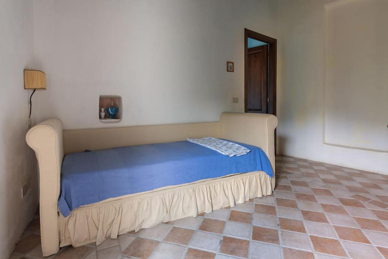 לינה וארוחת בוקר פרוג'ה Agriturismo Il Poggio Degli Scoiattoli מראה חיצוני תמונה